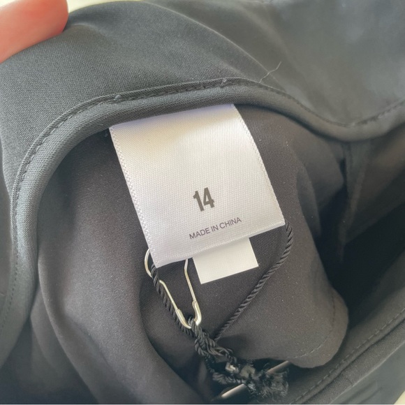 Express High Waisted Feather Hem Cropped Wide Leg Pant Size 14 (NWT) - Picture 7 of 11